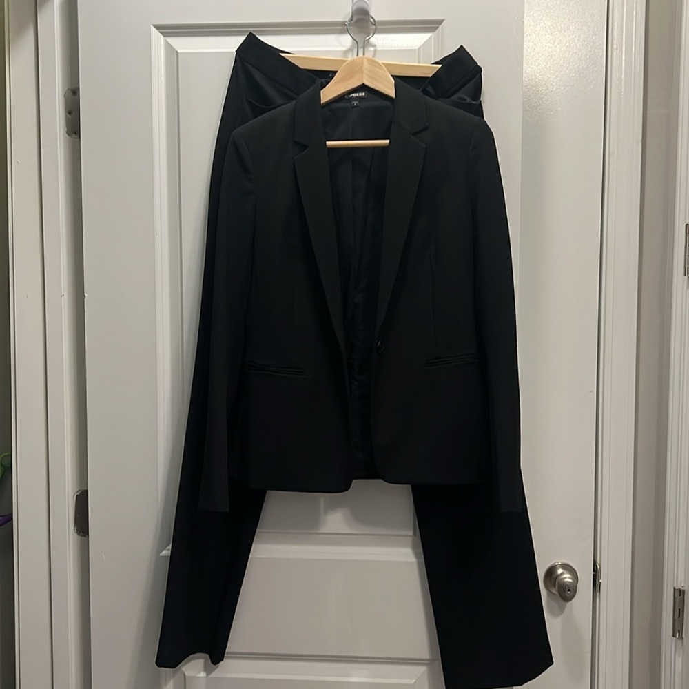 Women’s black suit from express